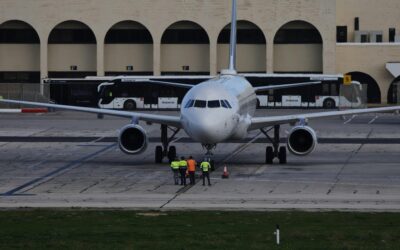 Aviation Accident Liability: Who’s Responsible for Injuries Caused by Turbulence or Emergency Landings?